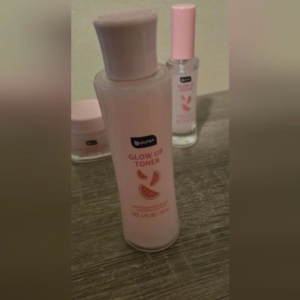 B Pure Glow Up 3-Piece Set + Happy Skin Berry Glowy & Sheer Melon Serum Duo - Picture 2 of 7